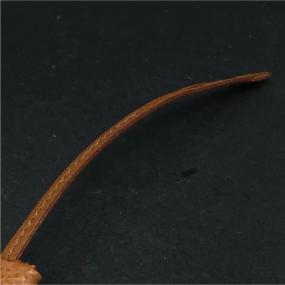 HERMES Crochet Bag Dog Tag Leather Charm Holder with Box - Picture 4 of 9